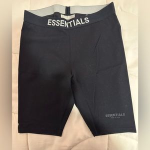 Essentials women’s biker shorts black size small